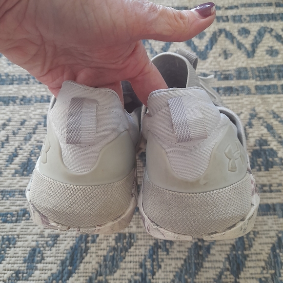 Under Armour Sneakers - Picture 4 of 8